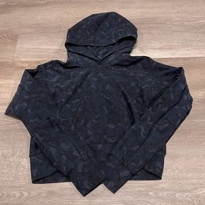 Athleta Farallon Sweatshirt in Blue Camo